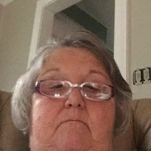 Meet your Posher, Brenda